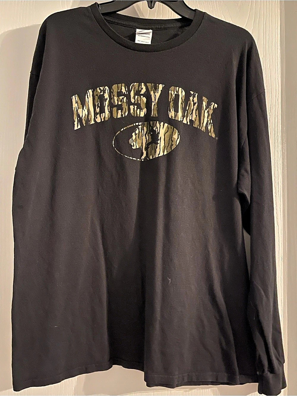 Delta Pro Weight Long Sleeve Graphic Tee in Black Size XL Like New